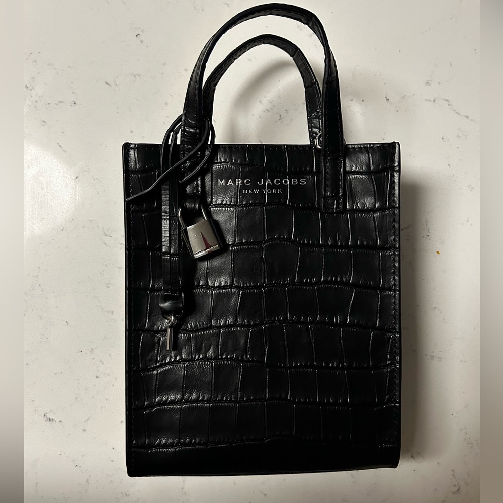 Marc Jacobs Mini Croc Embossed
Leather Tote